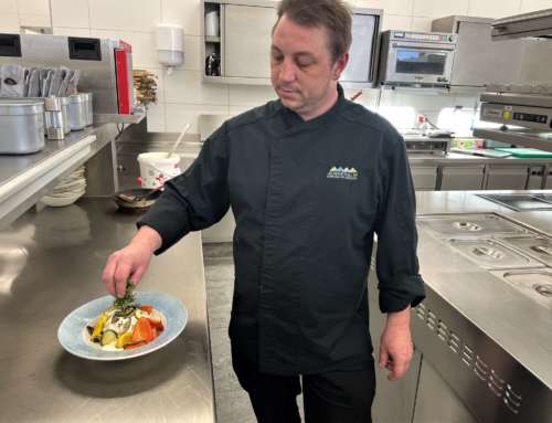 A pinch of extra: cooking differently on the mountain