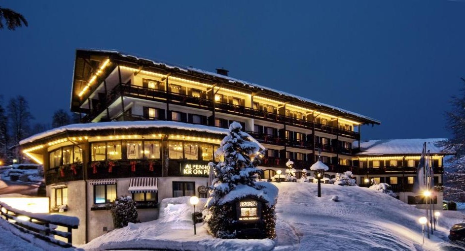 KRON_BGD_Hotelansicht_Wi_211025-1